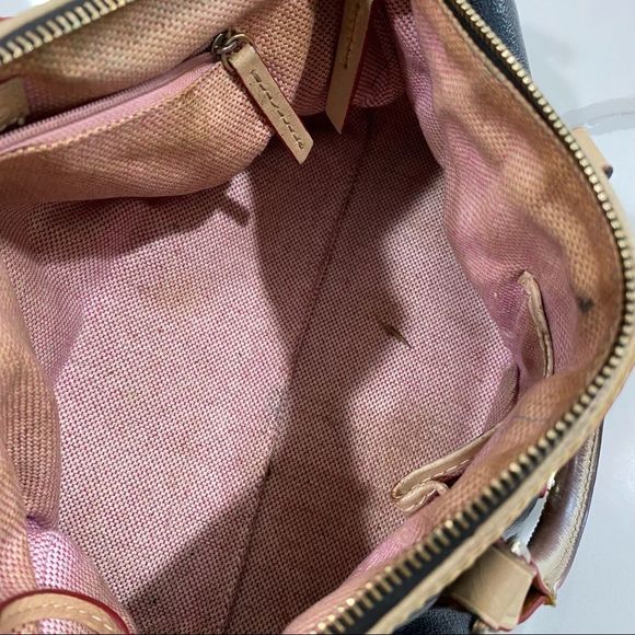 Dooney&Bourke - Picture 3 of 6